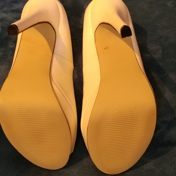 Madden Girl Bannter Women's SZ 7.5M Peep Toe Heels - Picture 8 of 10